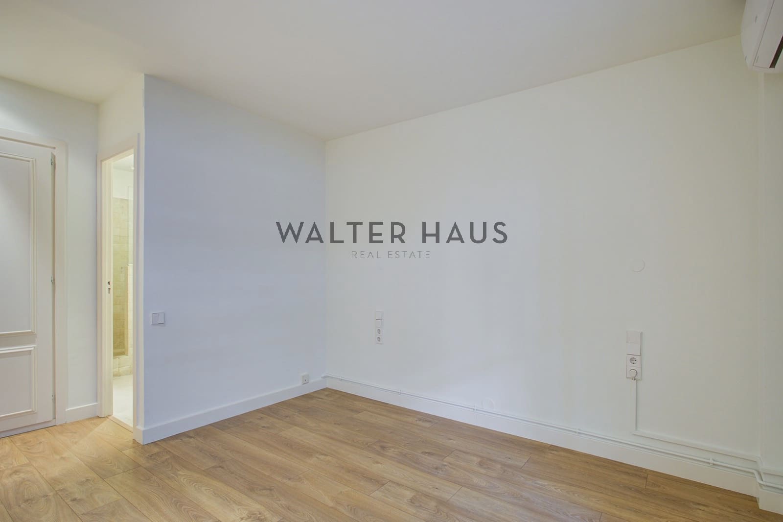 4 soveværelse Lejlighed til salg i Barcelona by - € 1.490.000 (Ref: 9653026)