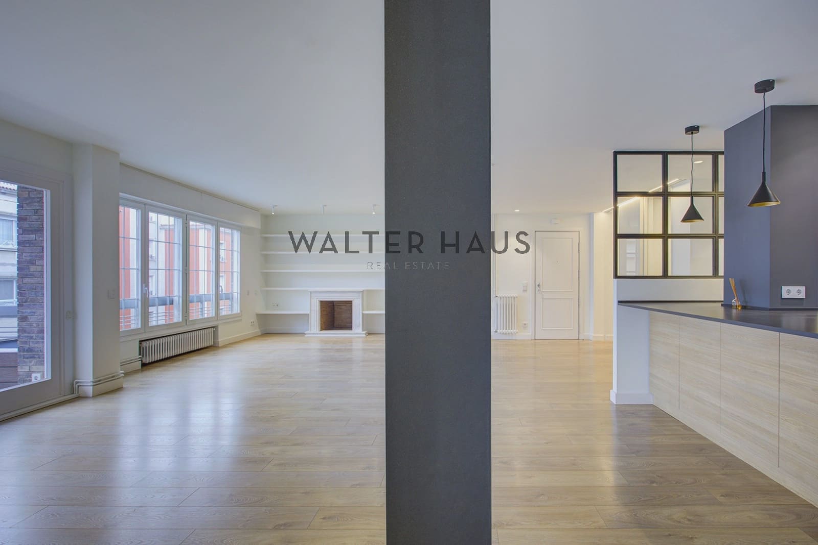 4 soveværelse Lejlighed til salg i Barcelona by - € 1.490.000 (Ref: 9653026)