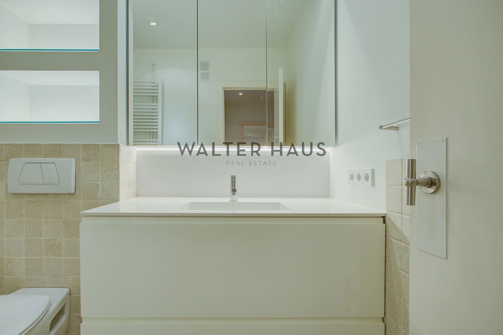 4 soveværelse Lejlighed til salg i Barcelona by - € 1.490.000 (Ref: 9653026)