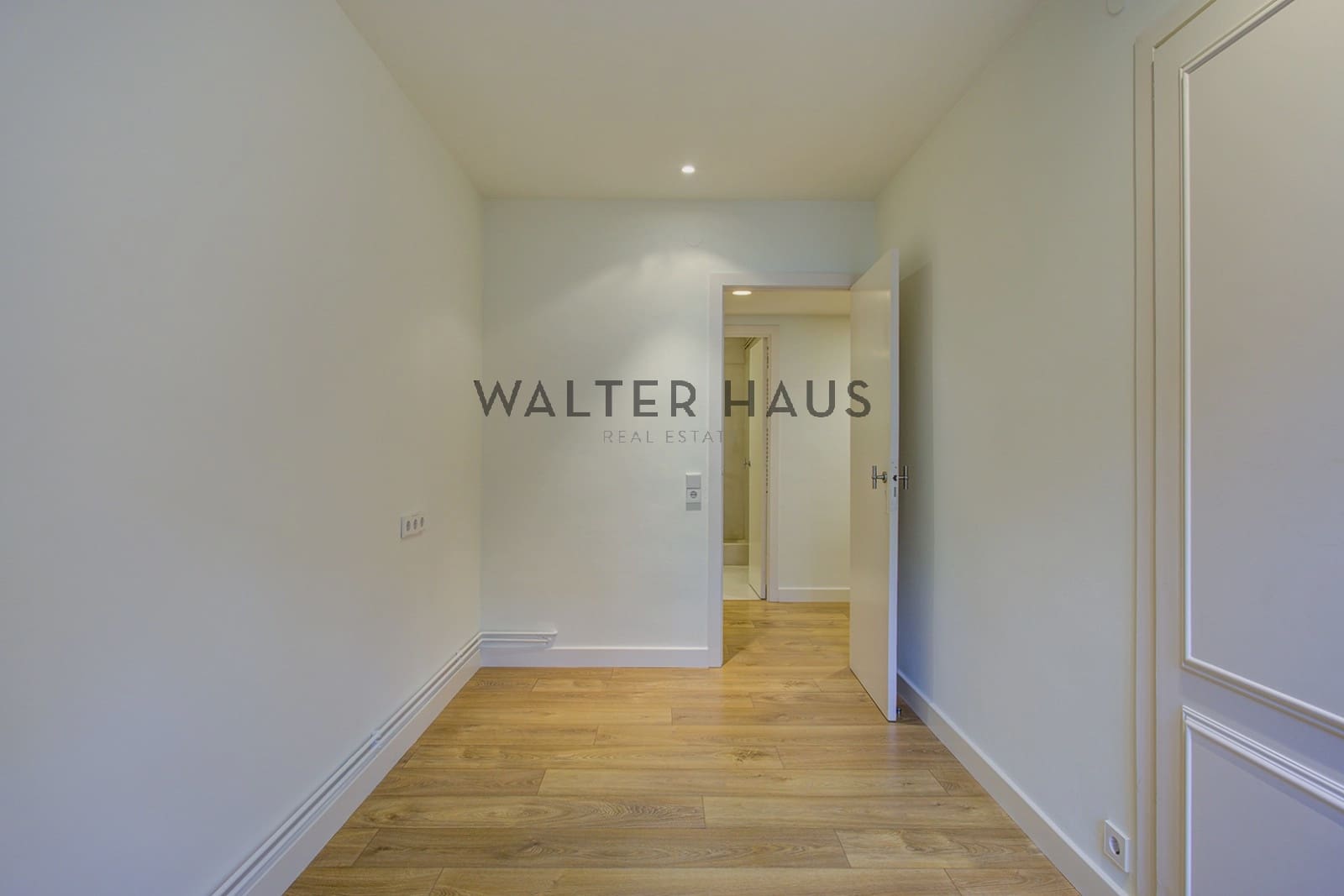 4 soveværelse Lejlighed til salg i Barcelona by - € 1.490.000 (Ref: 9653026)