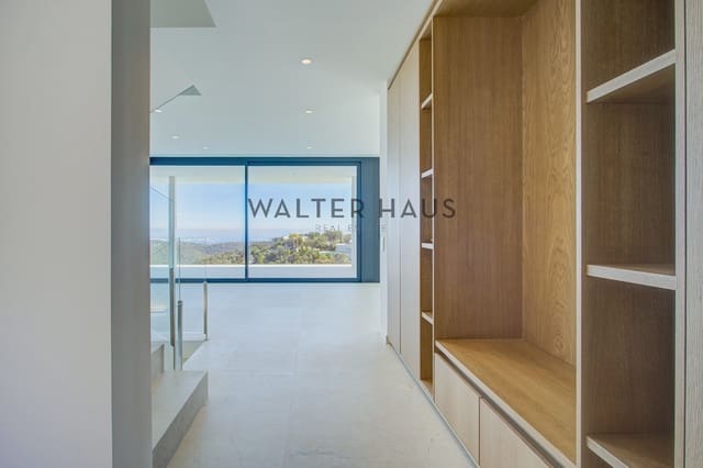 5 slaapkamer Villa te koop in Platja d'Aro, Castell-Platja d'Aro - € 3.100.000 (Ref: 9656790)