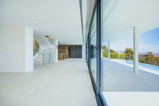 5 slaapkamer Villa te koop in Platja d'Aro, Castell-Platja d'Aro - € 3.100.000 (Ref: 9656790)