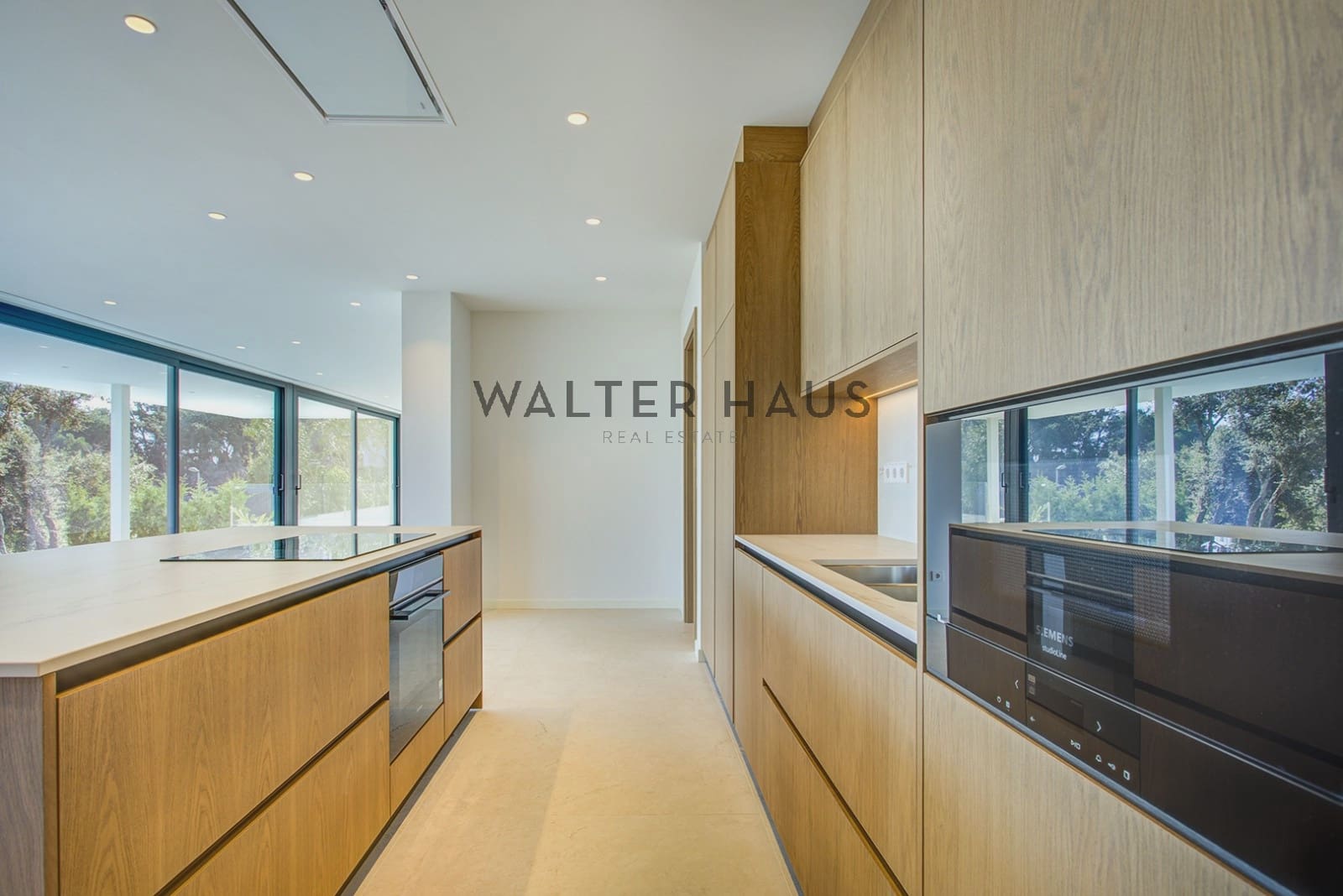 5 slaapkamer Villa te koop in Platja d'Aro - € 3.100.000 (Ref: 9656790)