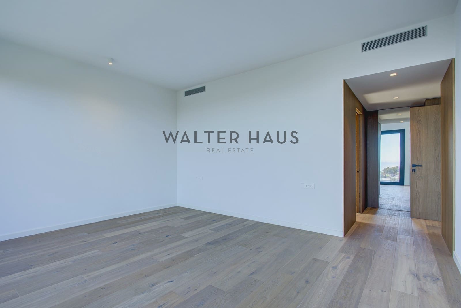 5 slaapkamer Villa te koop in Platja d'Aro - € 3.100.000 (Ref: 9656790)