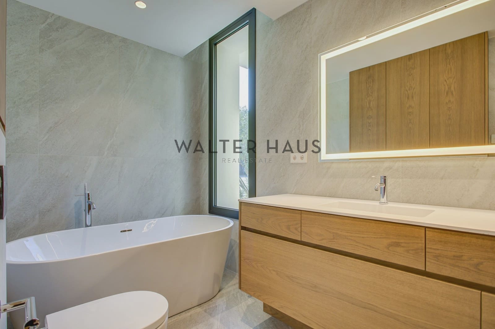 5 slaapkamer Villa te koop in Platja d'Aro - € 3.100.000 (Ref: 9656790)