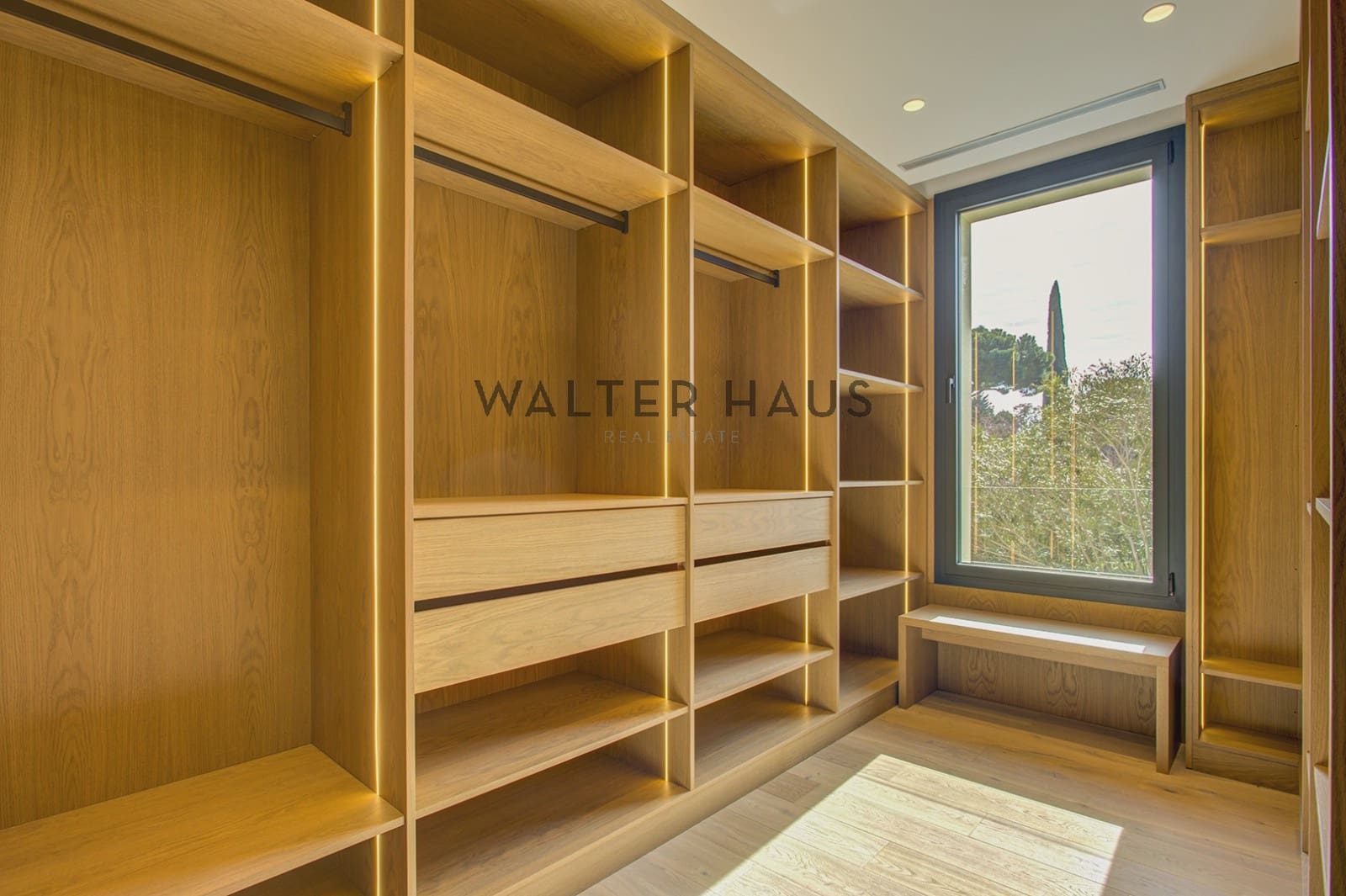 5 slaapkamer Villa te koop in Platja d'Aro - € 3.100.000 (Ref: 9656790)