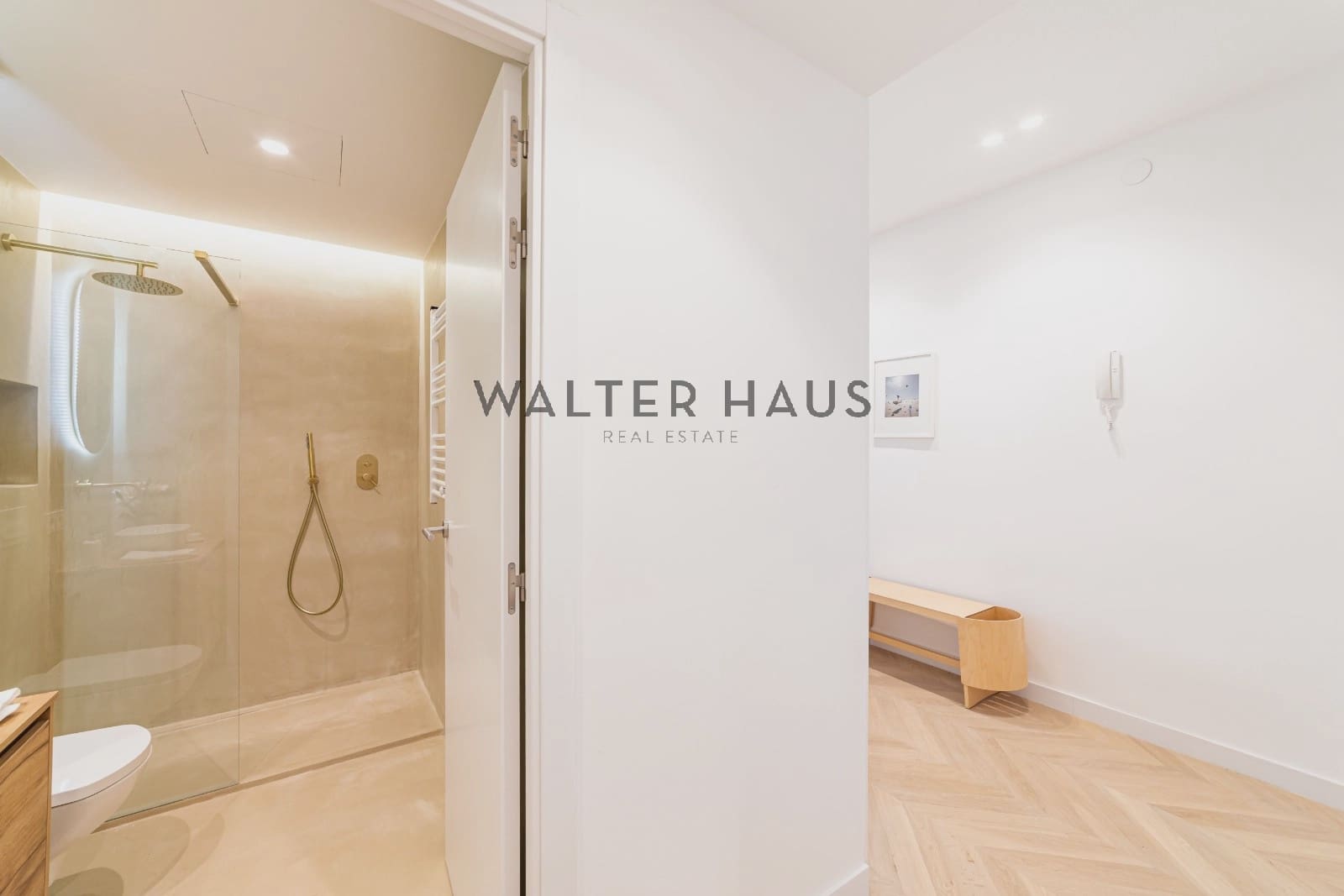 2 bedroom Flat for sale in Madrid city - € 1,440,000 (Ref: 9656791)