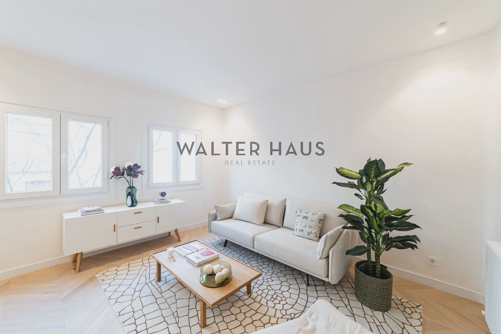 2 bedroom Flat for sale in Madrid city - € 1,440,000 (Ref: 9656791)