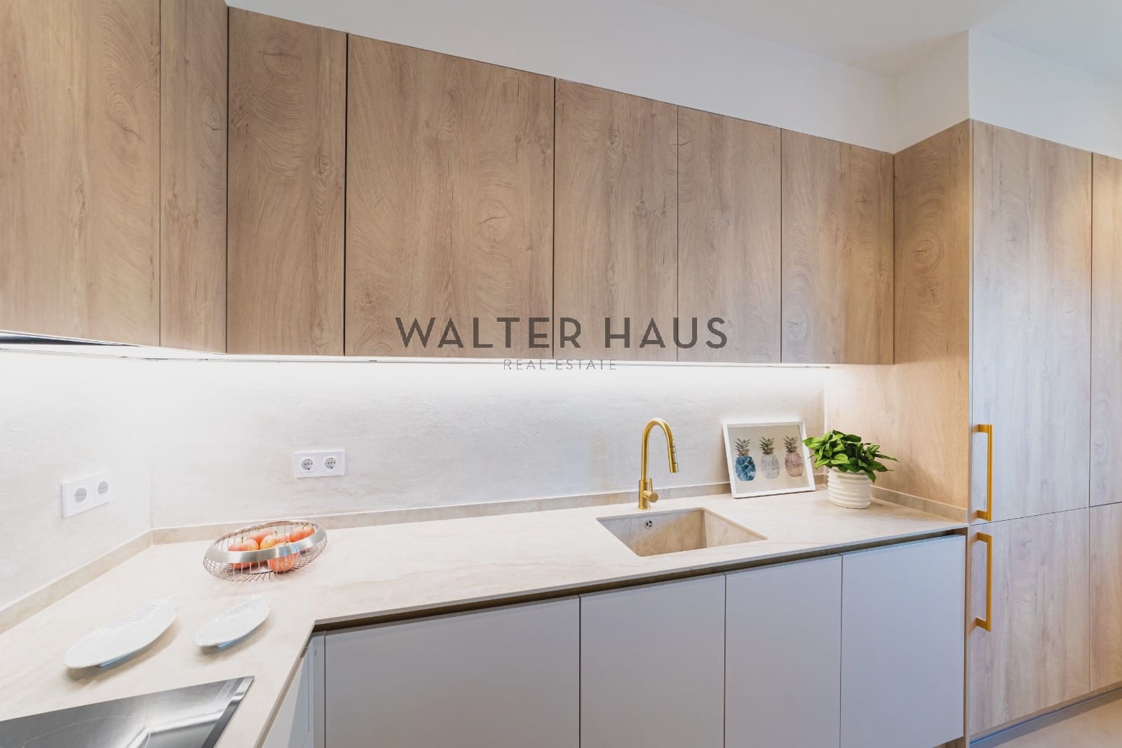 2 bedroom Flat for sale in Madrid city - € 1,440,000 (Ref: 9656791)