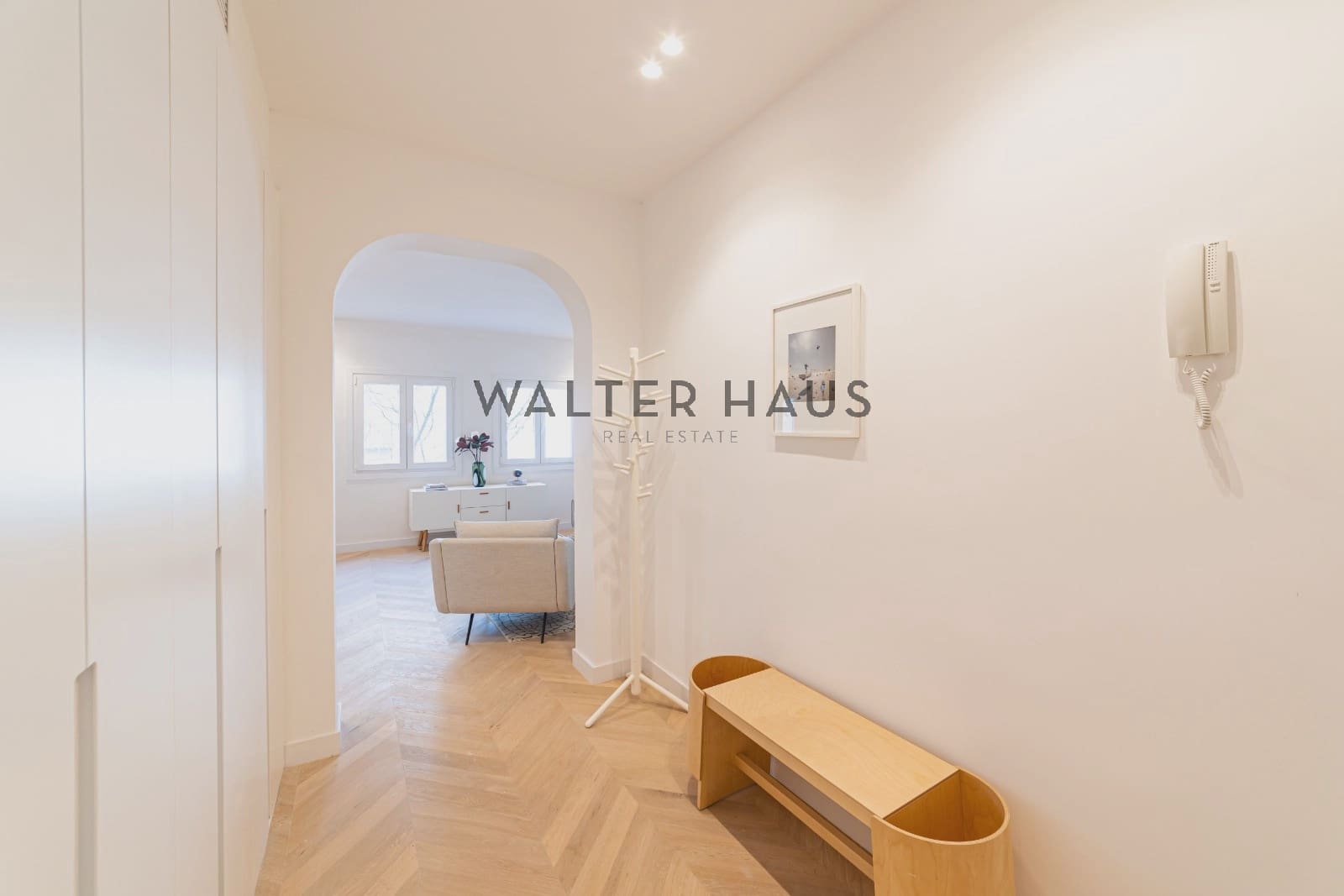 2 bedroom Flat for sale in Madrid city - € 1,440,000 (Ref: 9656791)