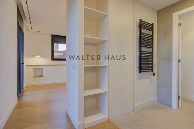 Chalet de 6 habitaciones en Vallcarca i Els Penitents, Barcelona ciudad en venta - 2.750.000 € (Ref: 9657001)
