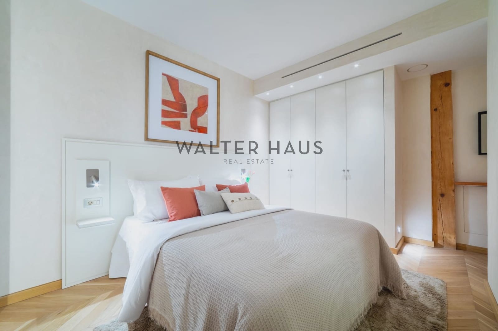 2 bedroom Flat for sale in Madrid city - € 2,145,000 (Ref: 9657904)