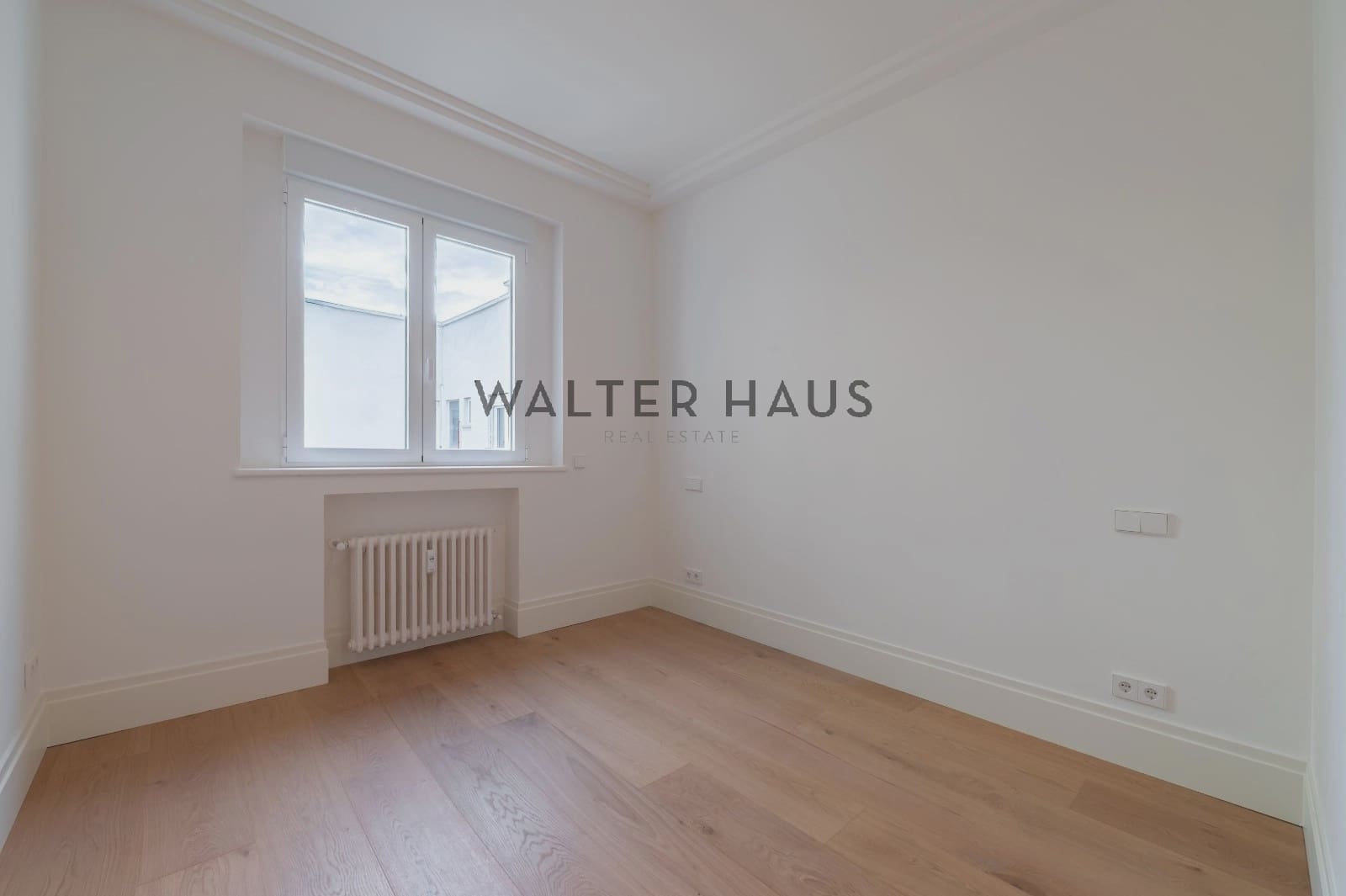 3 bedroom Flat for sale in Madrid city - € 1,580,000 (Ref: 9676475)