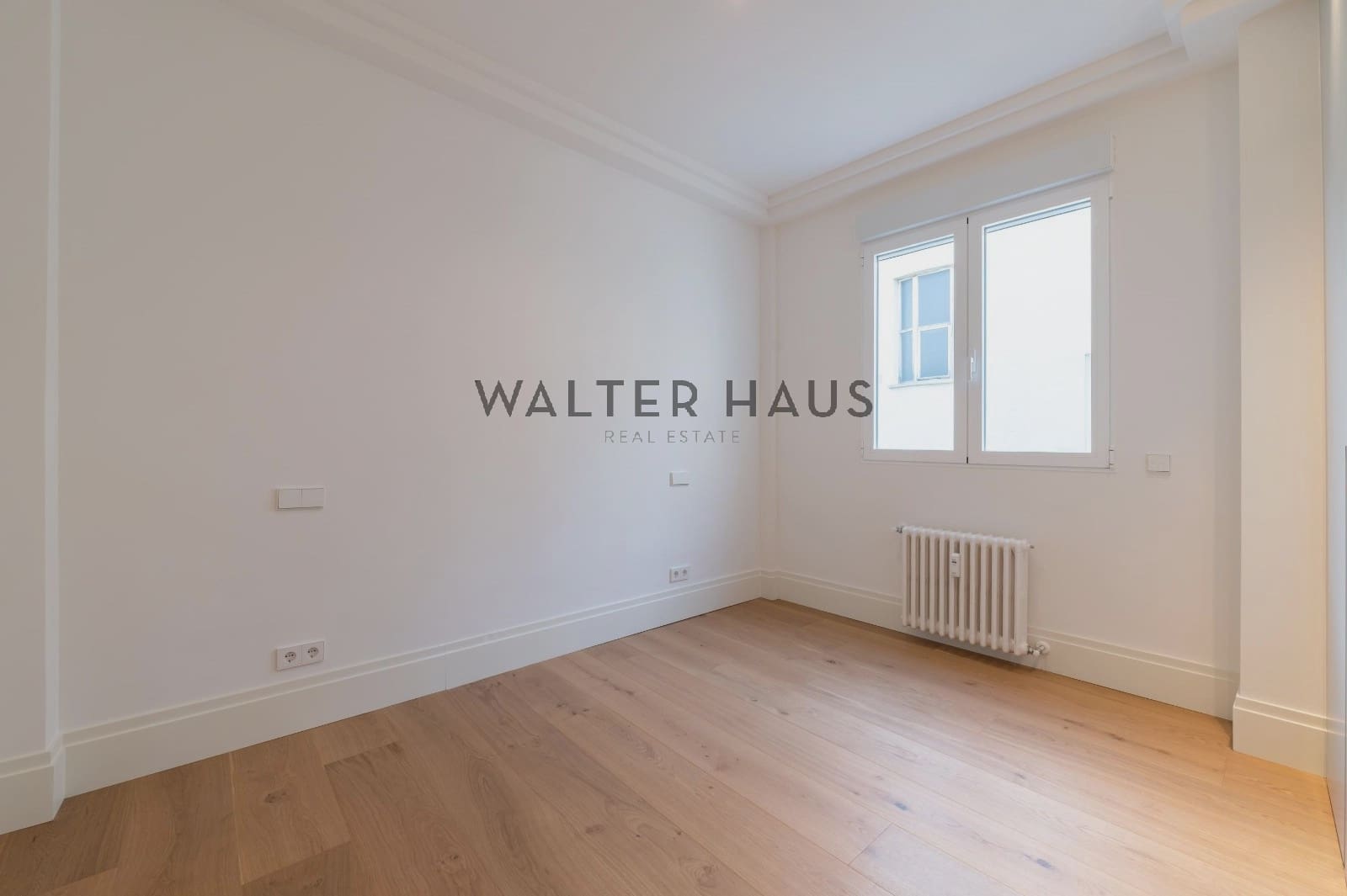 3 bedroom Flat for sale in Madrid city - € 1,580,000 (Ref: 9676475)