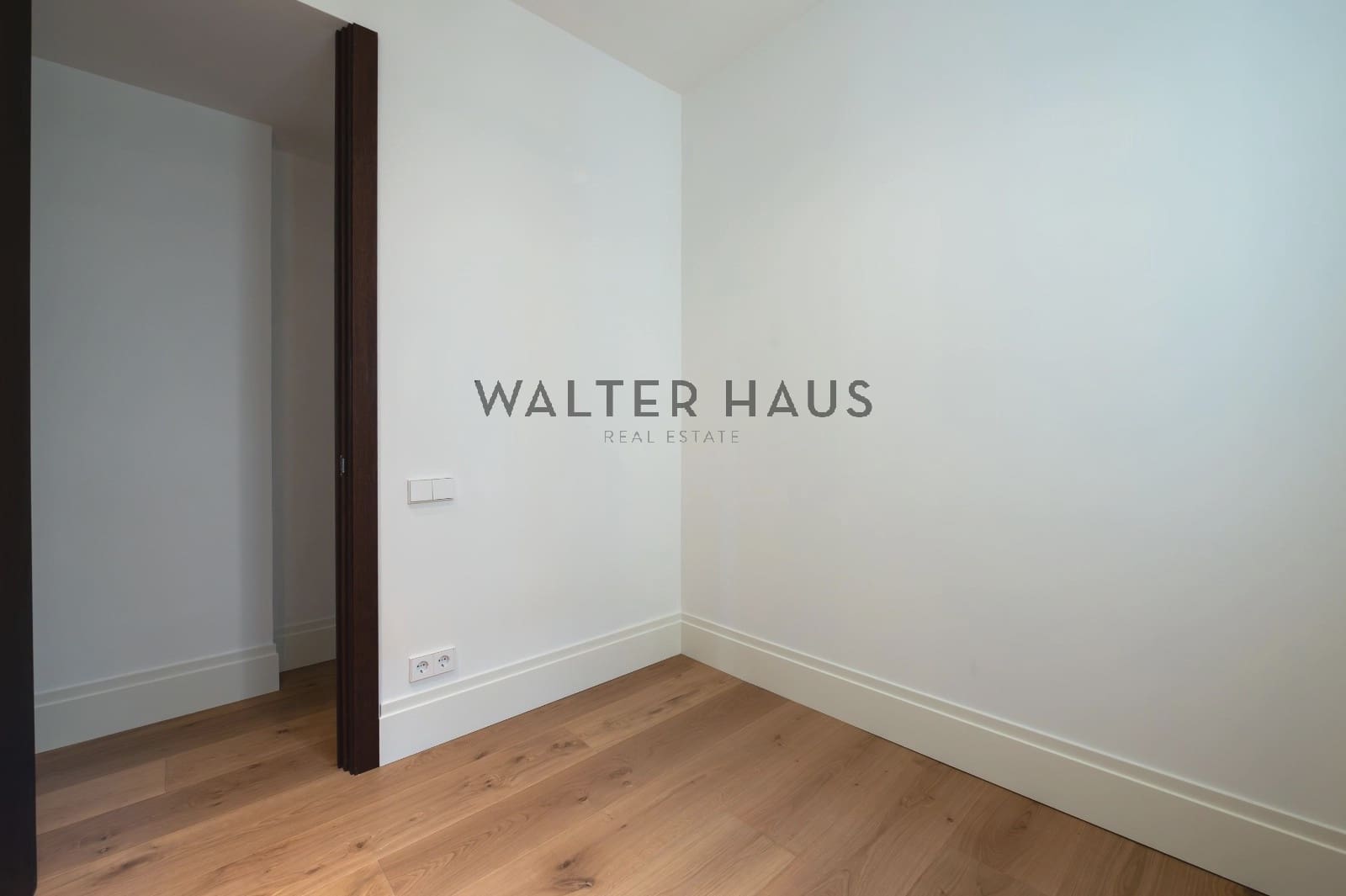 3 bedroom Flat for sale in Madrid city - € 1,580,000 (Ref: 9676475)