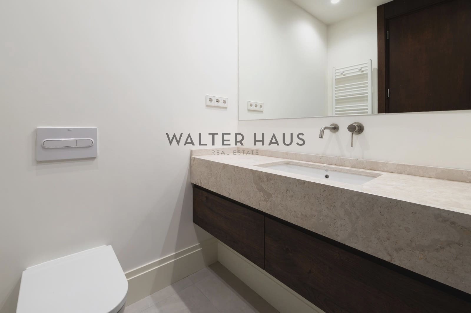 3 bedroom Flat for sale in Madrid city - € 1,580,000 (Ref: 9676475)