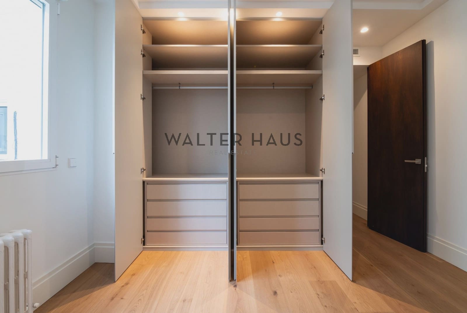 3 bedroom Flat for sale in Madrid city - € 1,580,000 (Ref: 9676475)