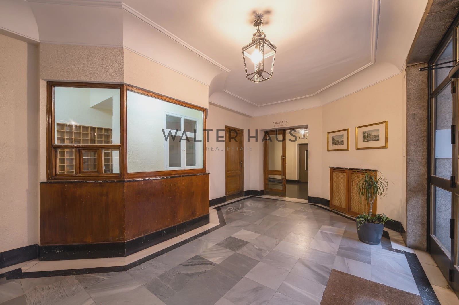 3 bedroom Flat for sale in Madrid city - € 1,580,000 (Ref: 9676475)