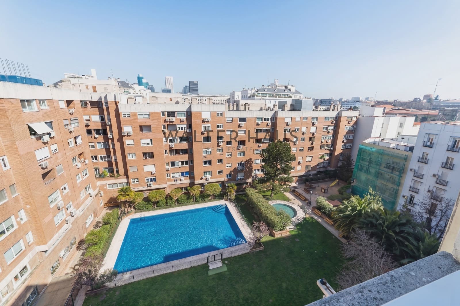 3 makuuhuone Asunto myytävänä paikassa Madrid kaupunki - 1 350 000 € (Ref: 9676475)