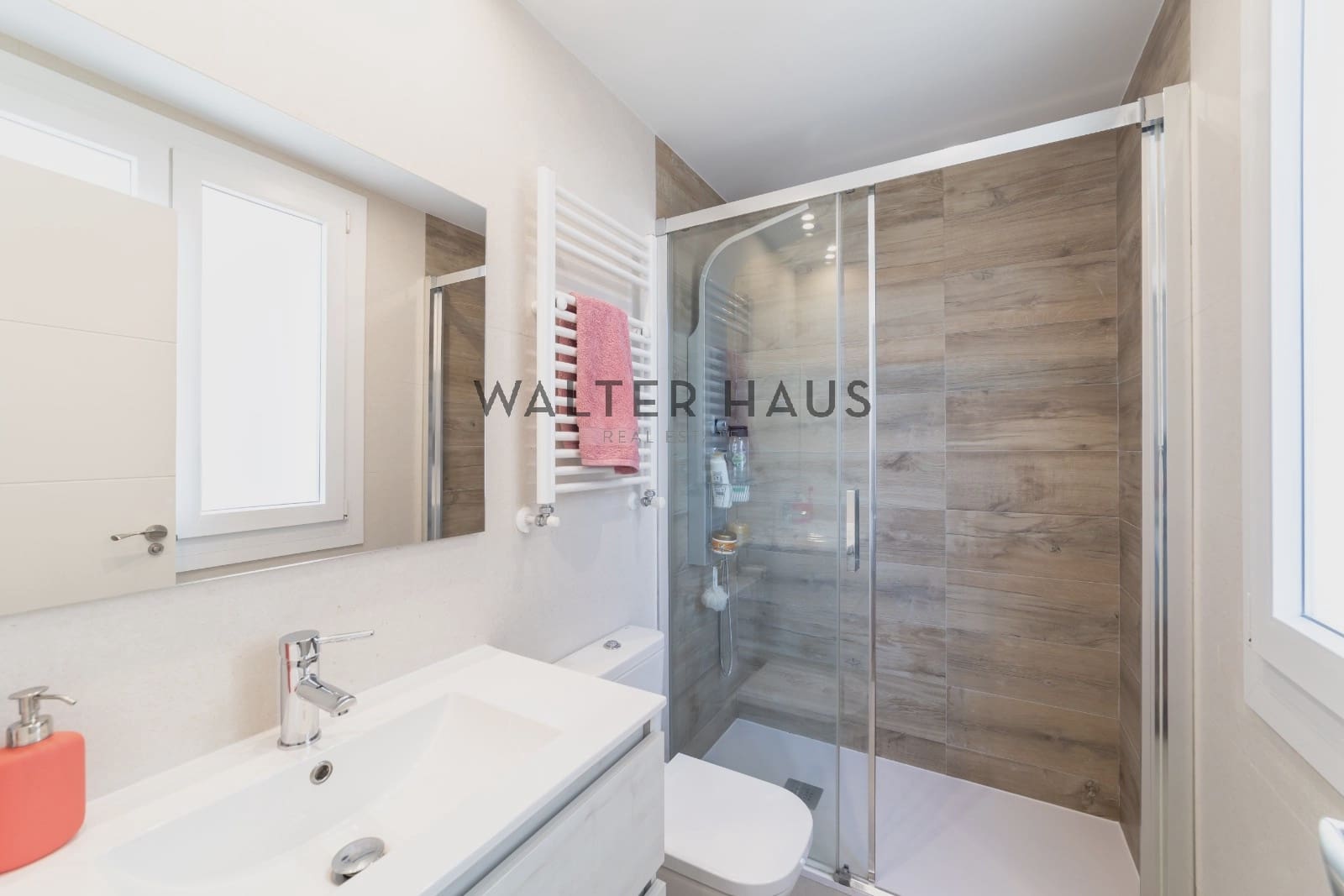 3 bedroom Flat for sale in Madrid city - € 909,000 (Ref: 9694077)