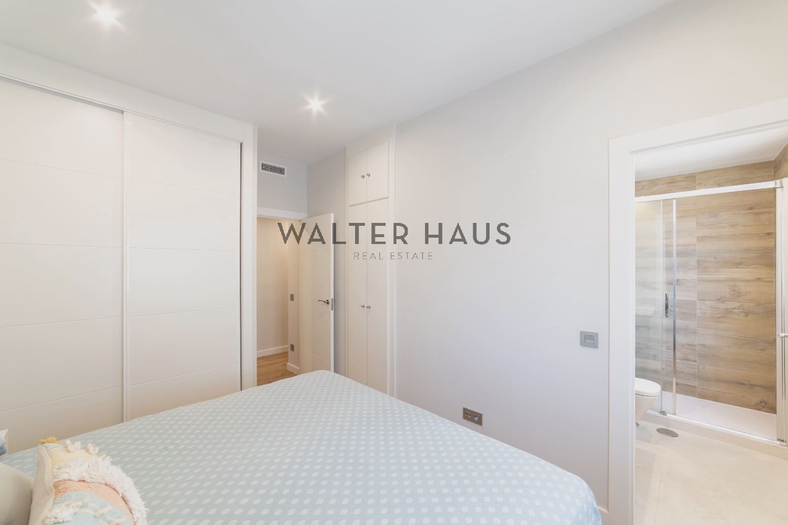 3 bedroom Flat for sale in Madrid city - € 909,000 (Ref: 9694077)