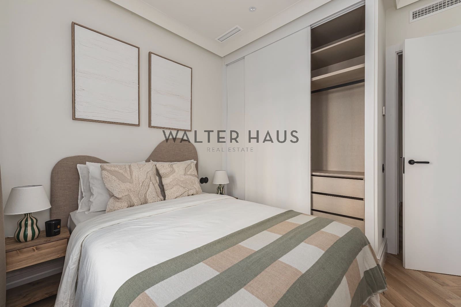 3 bedroom Flat for sale in Madrid city - € 1,530,000 (Ref: 9694471)