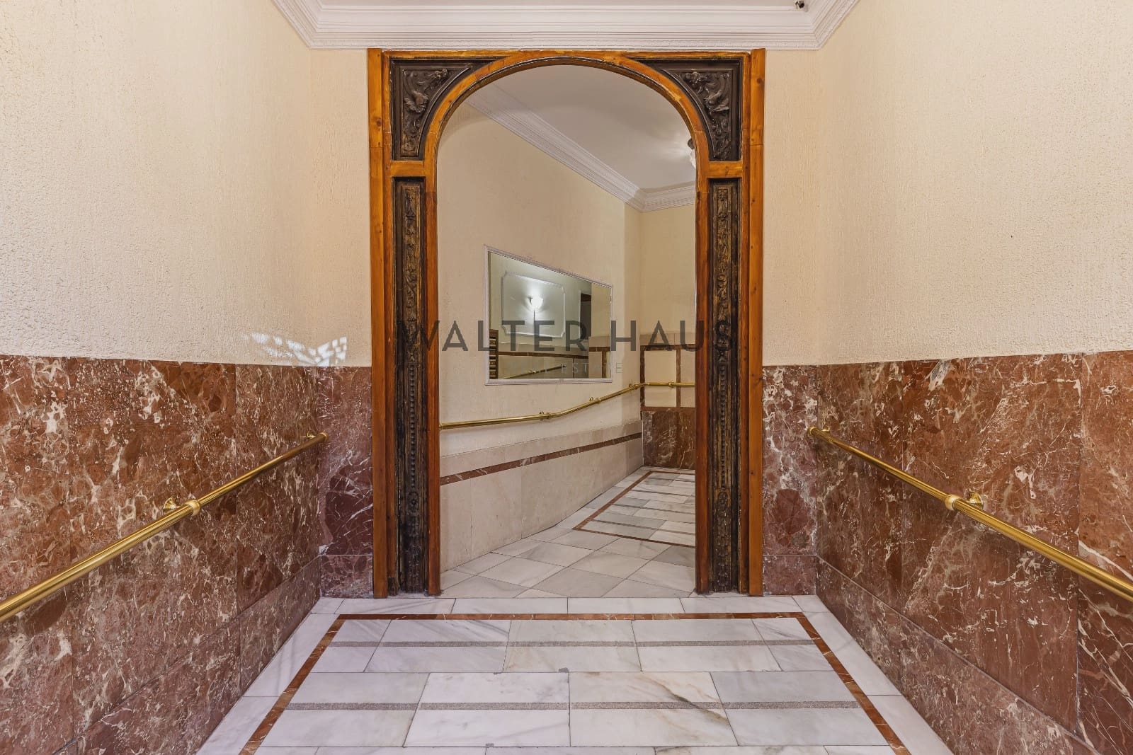 3 bedroom Flat for sale in Madrid city - € 1,530,000 (Ref: 9694471)