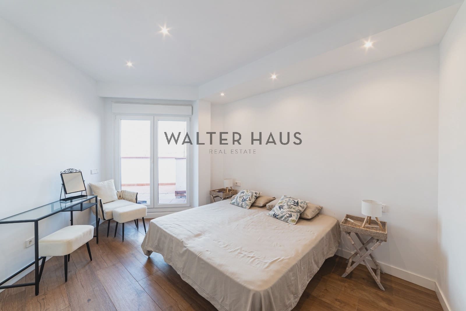 5 bedroom Penthouse for sale in Madrid city - € 2,850,000 (Ref: 9694472)