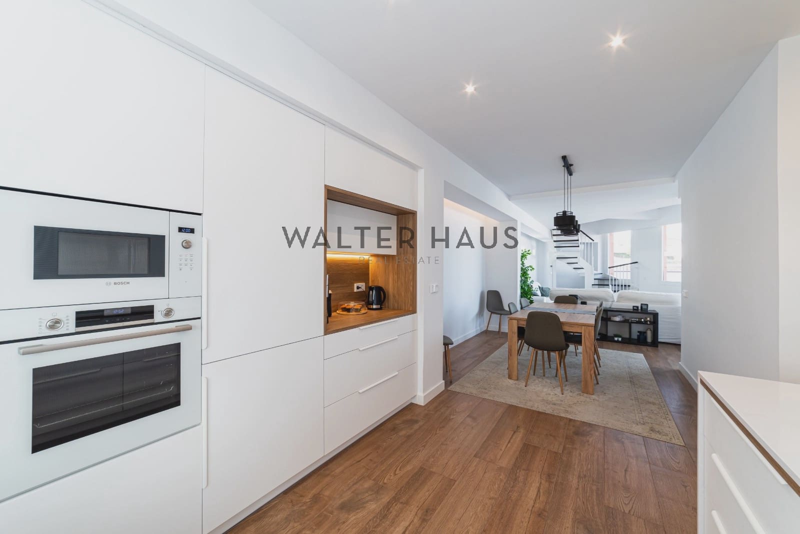 5 bedroom Penthouse for sale in Madrid city - € 2,850,000 (Ref: 9694472)