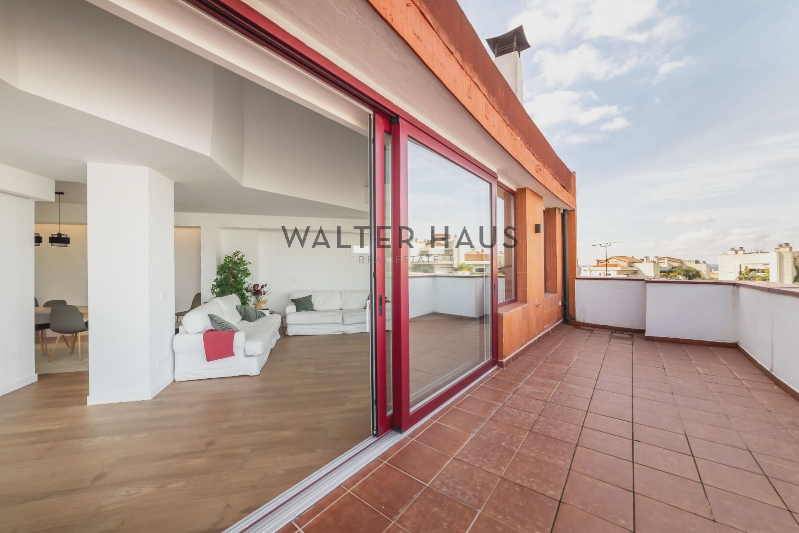 5 bedroom Penthouse for sale in Madrid city - € 2,850,000 (Ref: 9694472)