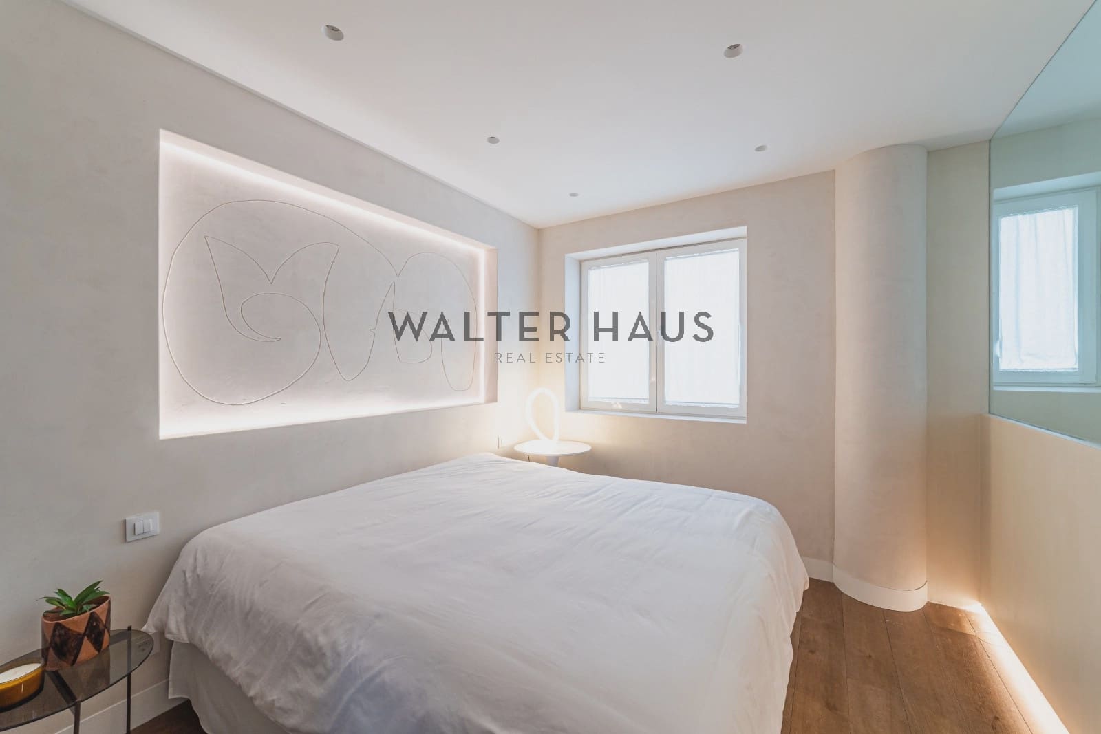 2 bedroom Penthouse for sale in Madrid city - € 2,930,000 (Ref: 9697770)