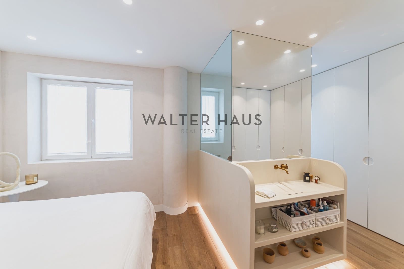 2 bedroom Penthouse for sale in Madrid city - € 2,930,000 (Ref: 9697770)