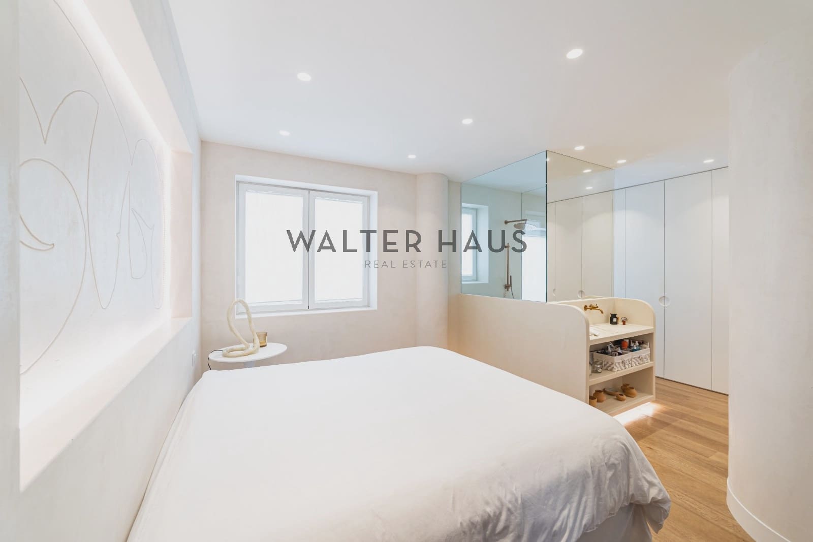 2 bedroom Penthouse for sale in Madrid city - € 2,930,000 (Ref: 9697770)