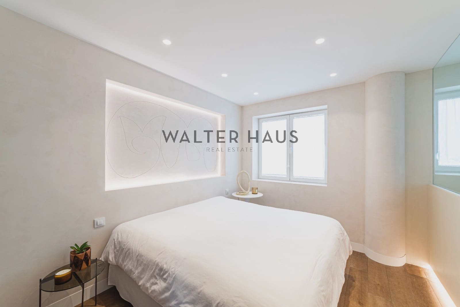 2 bedroom Penthouse for sale in Madrid city - € 2,930,000 (Ref: 9697770)