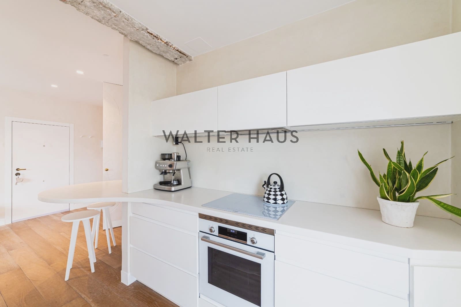 2 bedroom Penthouse for sale in Madrid city - € 2,930,000 (Ref: 9697770)