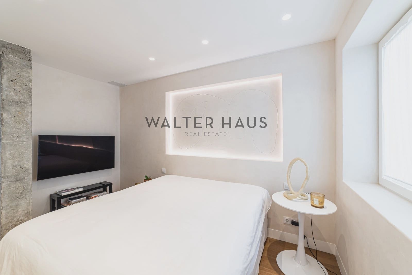 2 bedroom Penthouse for sale in Madrid city - € 2,930,000 (Ref: 9697770)