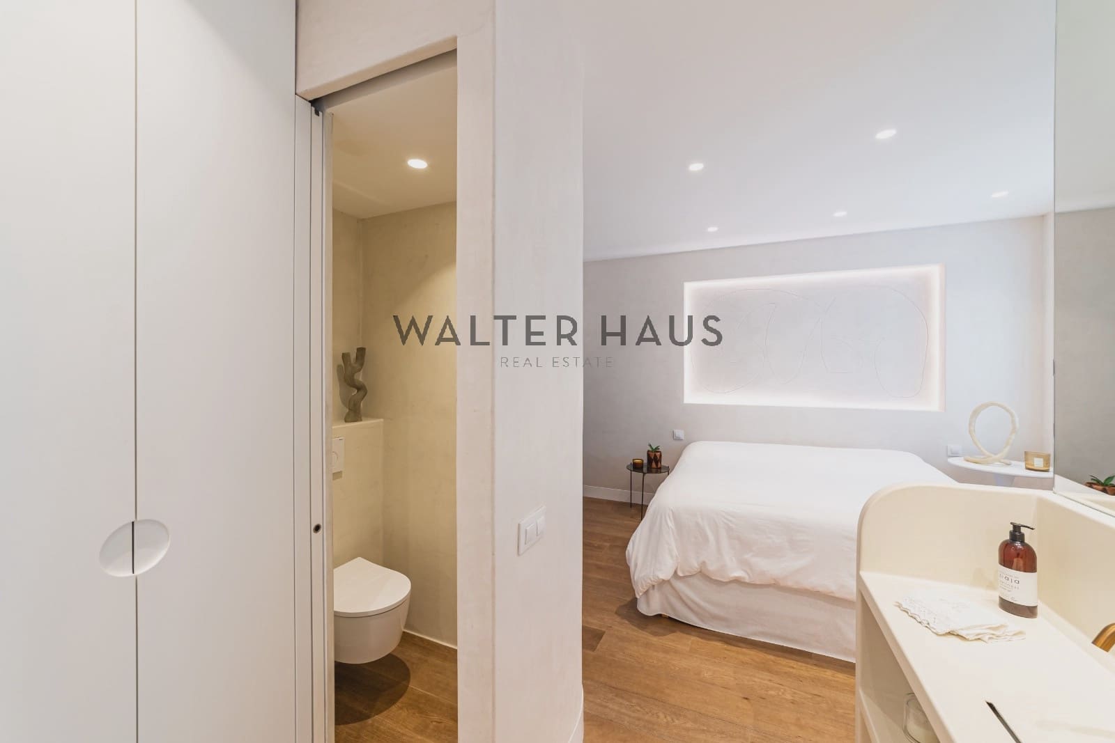 2 bedroom Penthouse for sale in Madrid city - € 2,930,000 (Ref: 9697770)