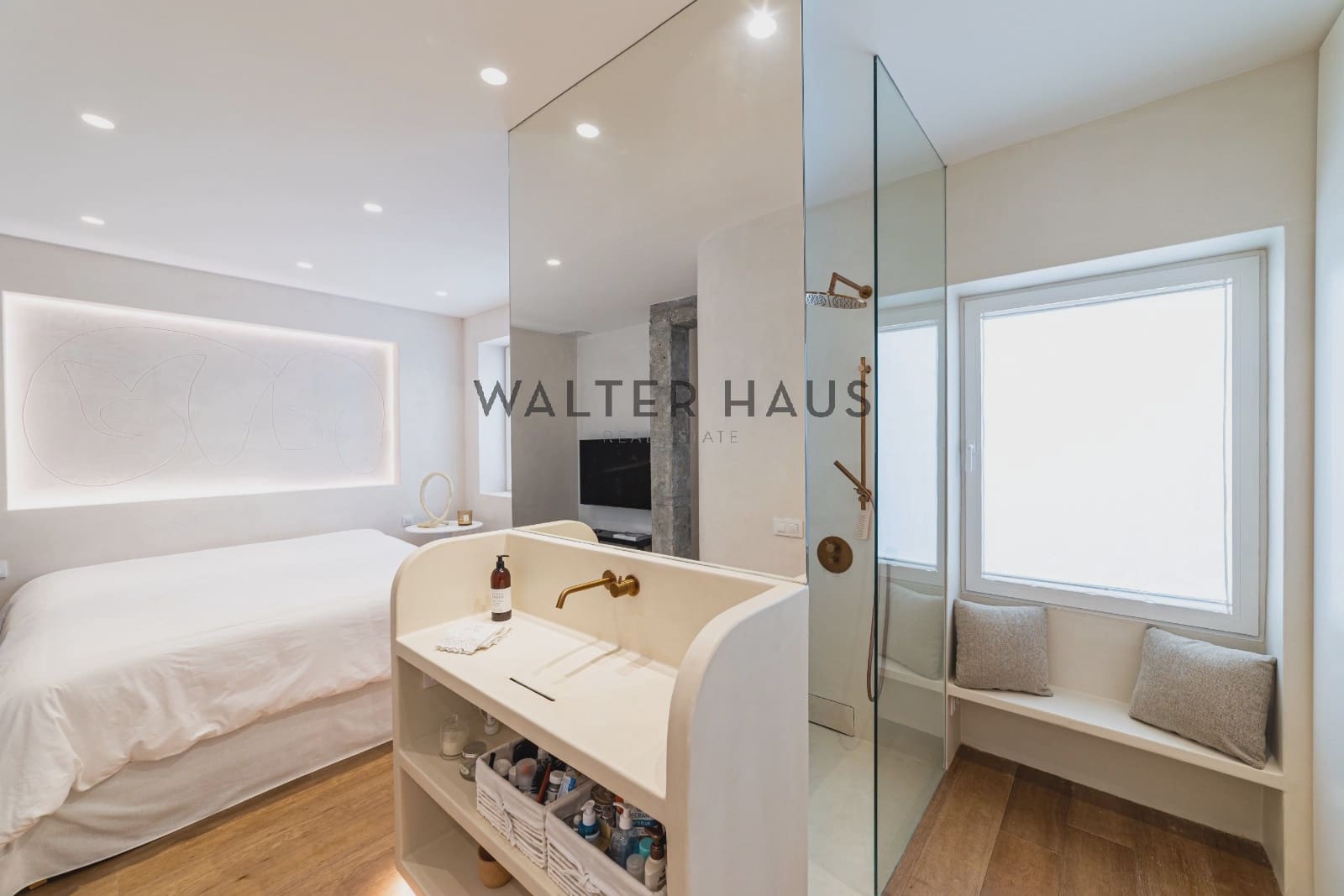 2 bedroom Penthouse for sale in Madrid city - € 2,930,000 (Ref: 9697770)