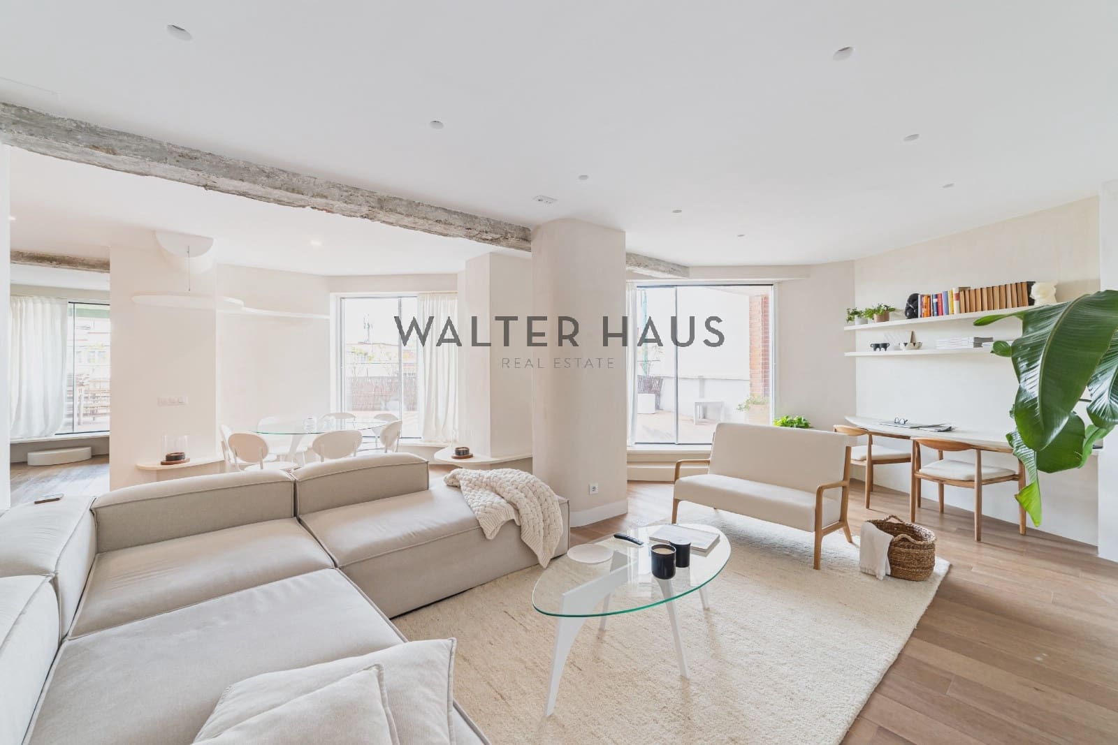 2 bedroom Penthouse for sale in Madrid city - € 2,930,000 (Ref: 9697770)