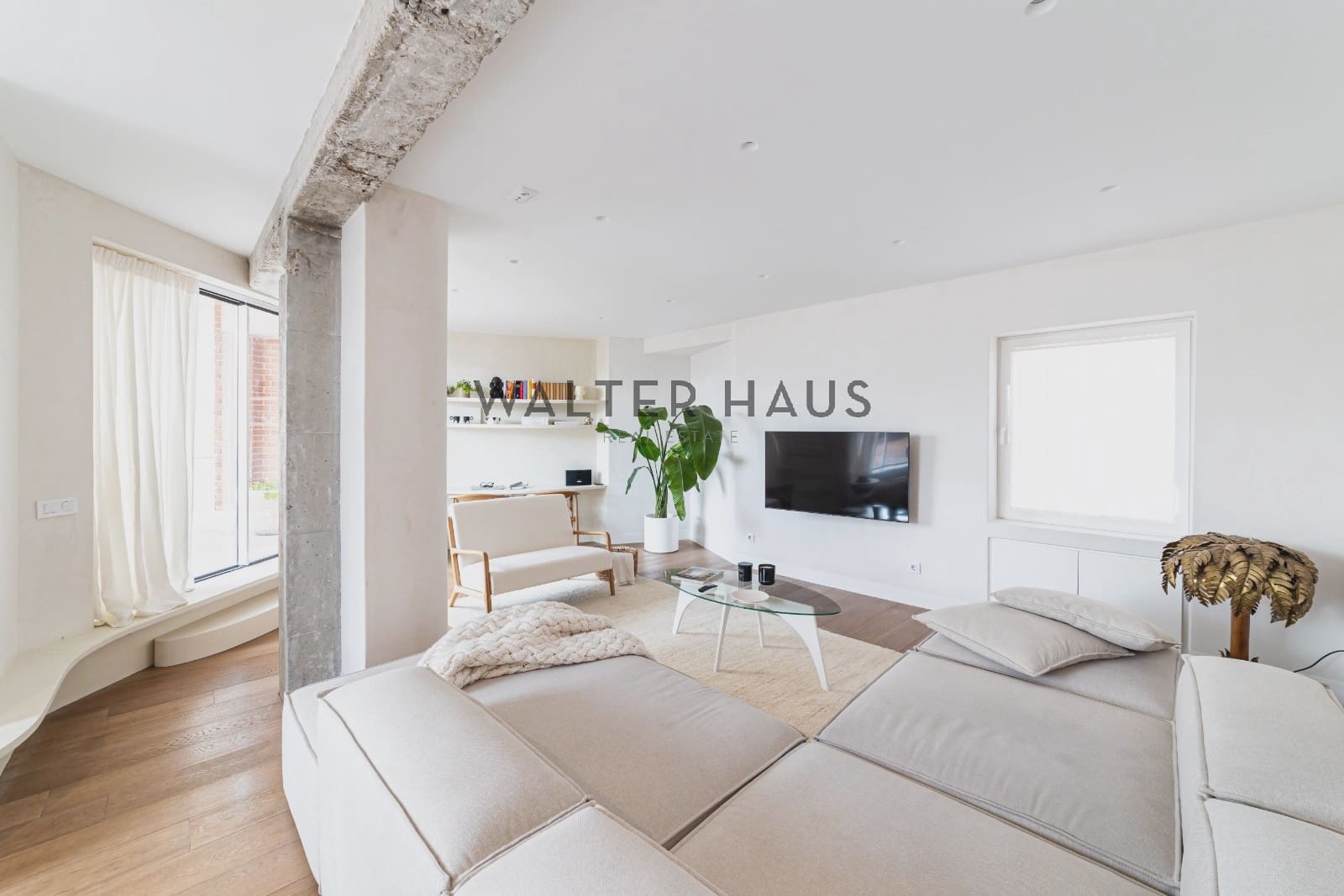 2 bedroom Penthouse for sale in Madrid city - € 2,930,000 (Ref: 9697770)