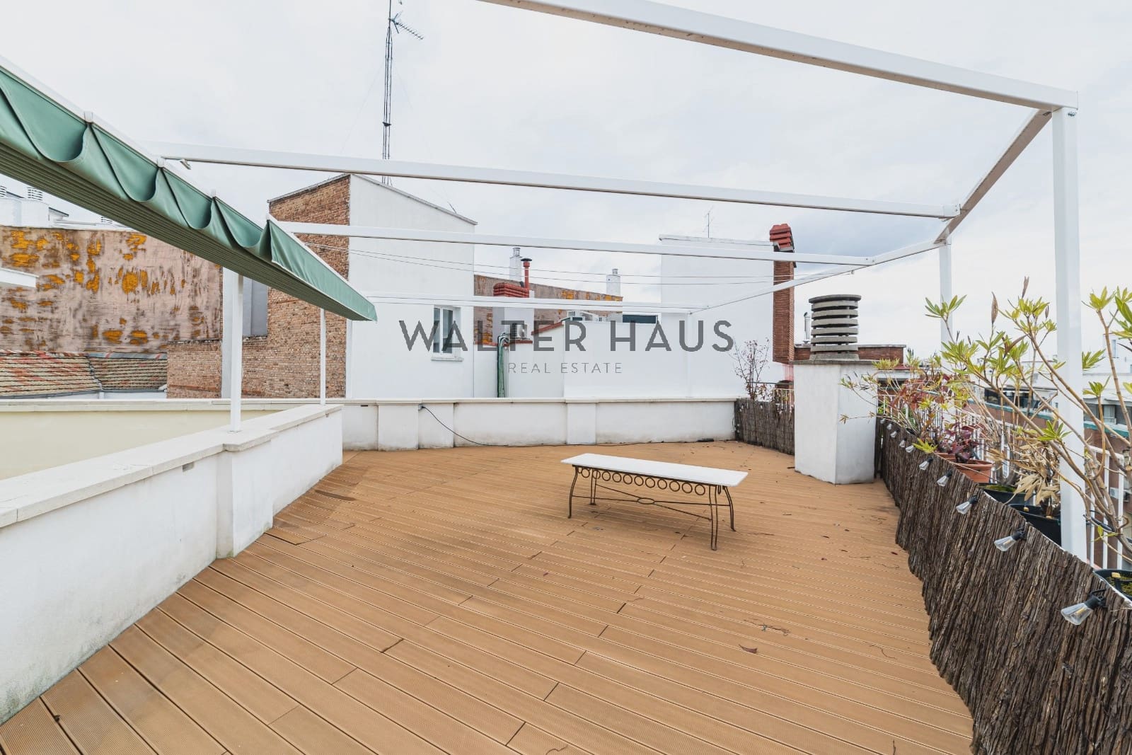 2 bedroom Penthouse for sale in Madrid city - € 2,930,000 (Ref: 9697770)