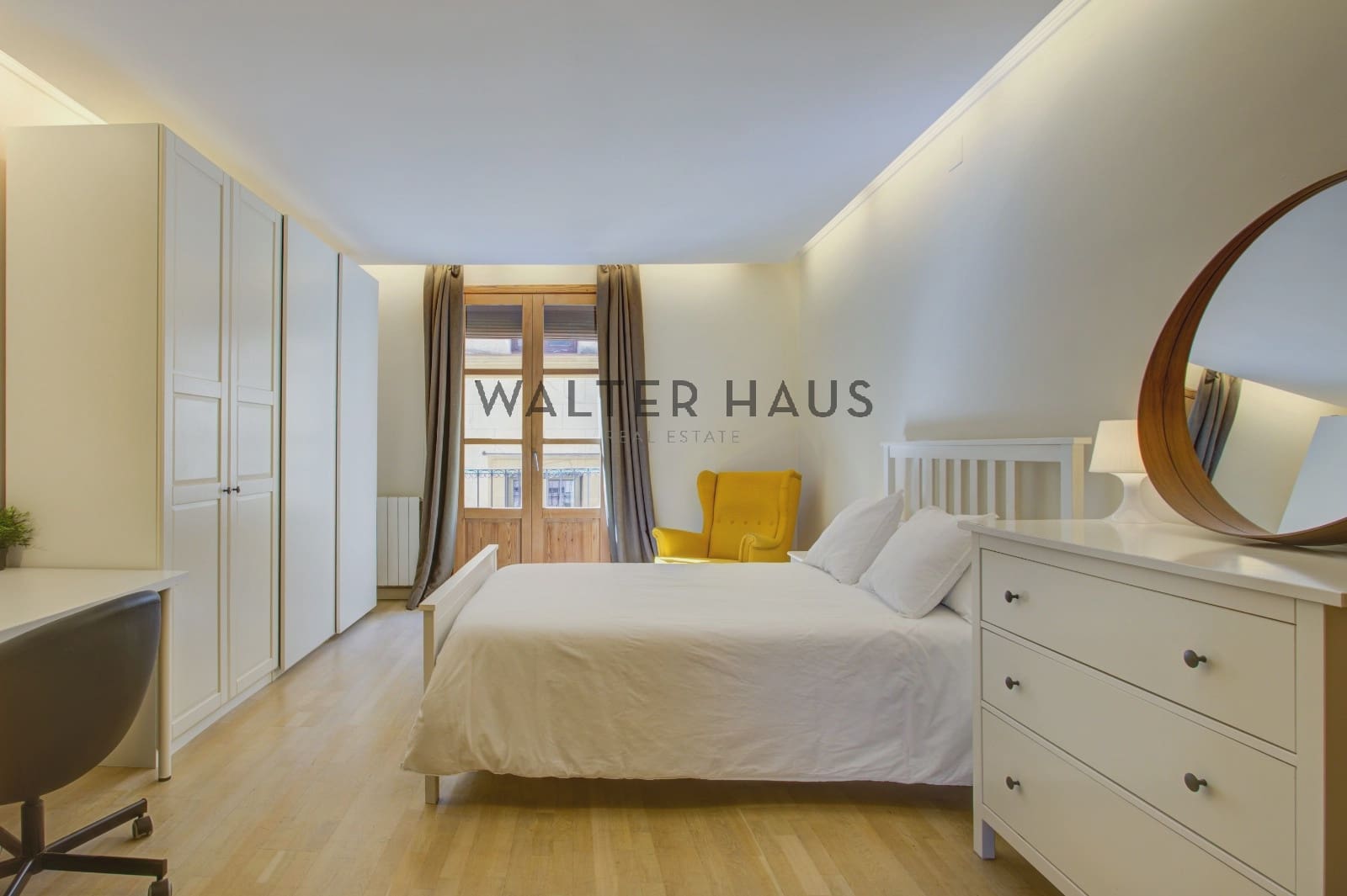 4 bedroom Flat for sale in Barcelona city - € 725,000 (Ref: 9697771)