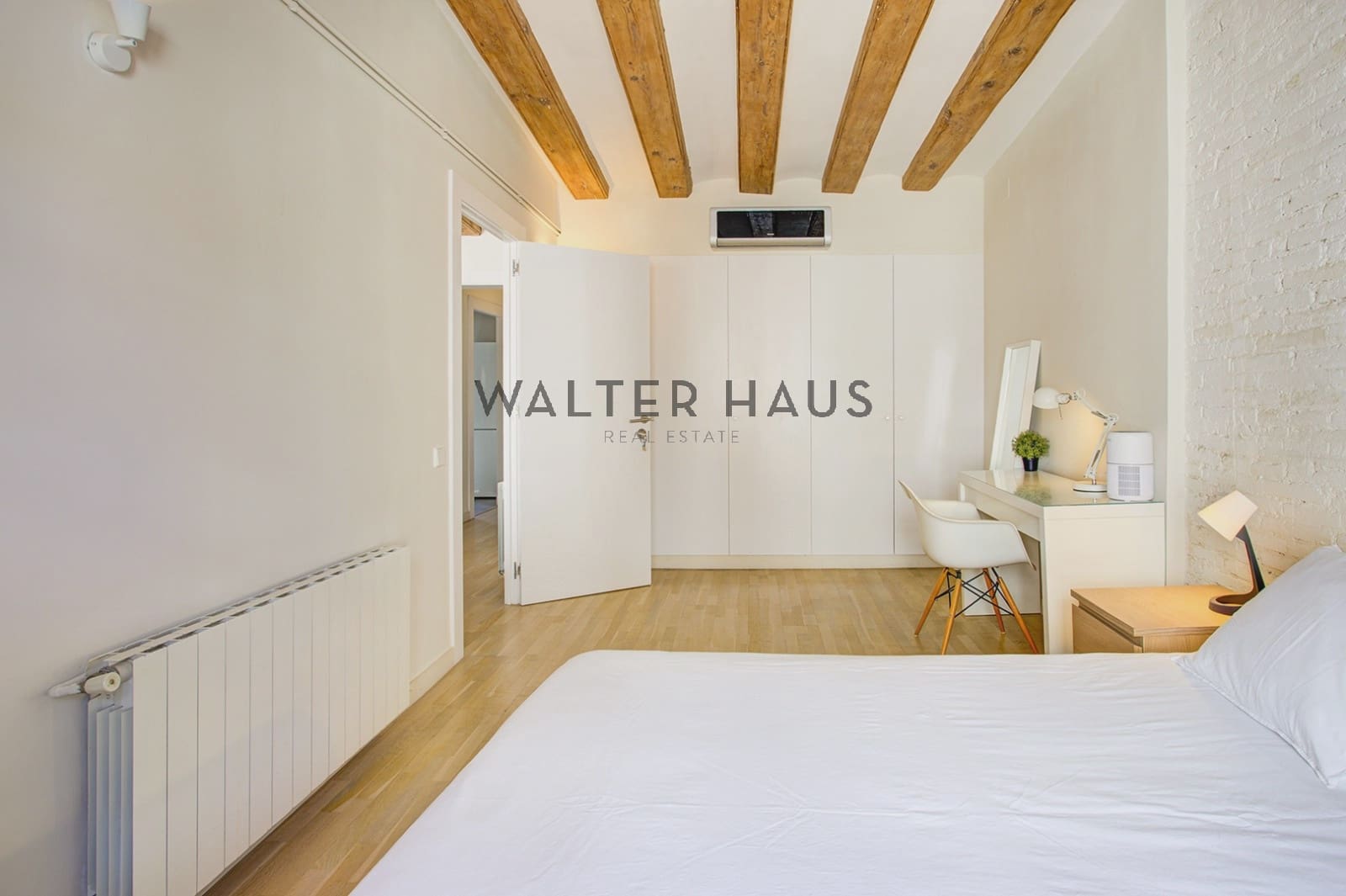 4 bedroom Flat for sale in Barcelona city - € 725,000 (Ref: 9697771)