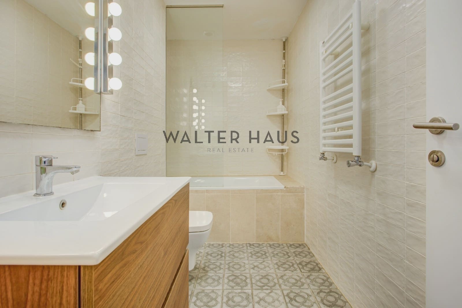 4 bedroom Flat for sale in Barcelona city - € 725,000 (Ref: 9697771)