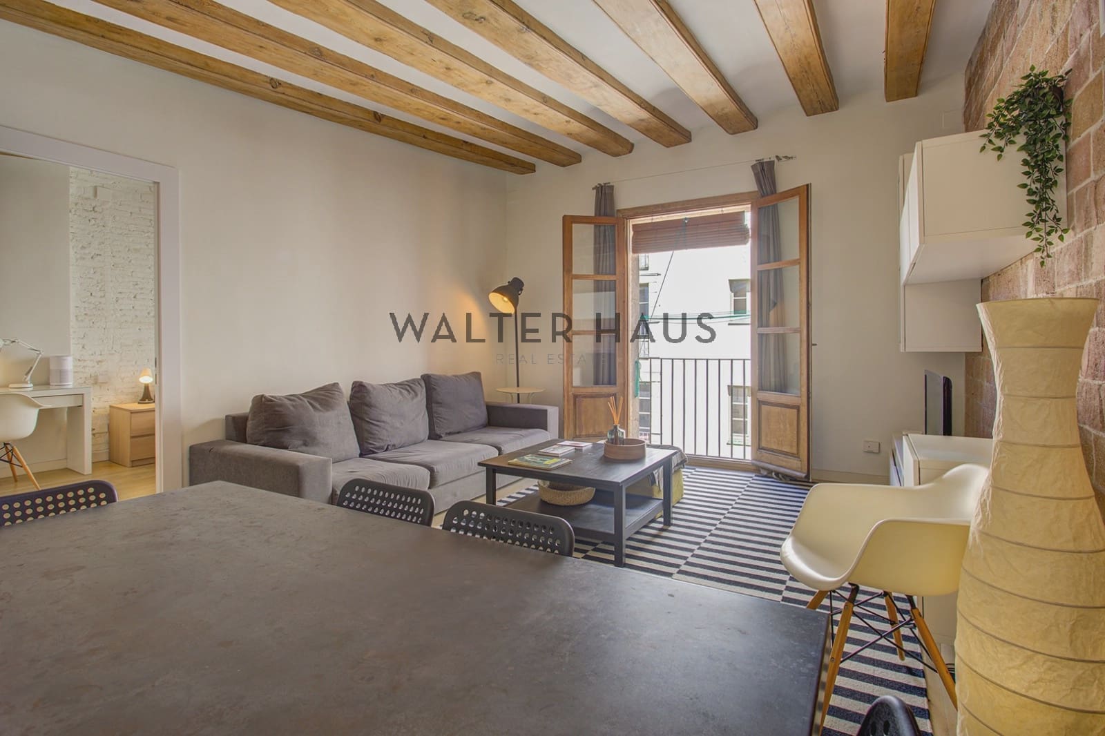 4 bedroom Flat for sale in Barcelona city - € 725,000 (Ref: 9697771)