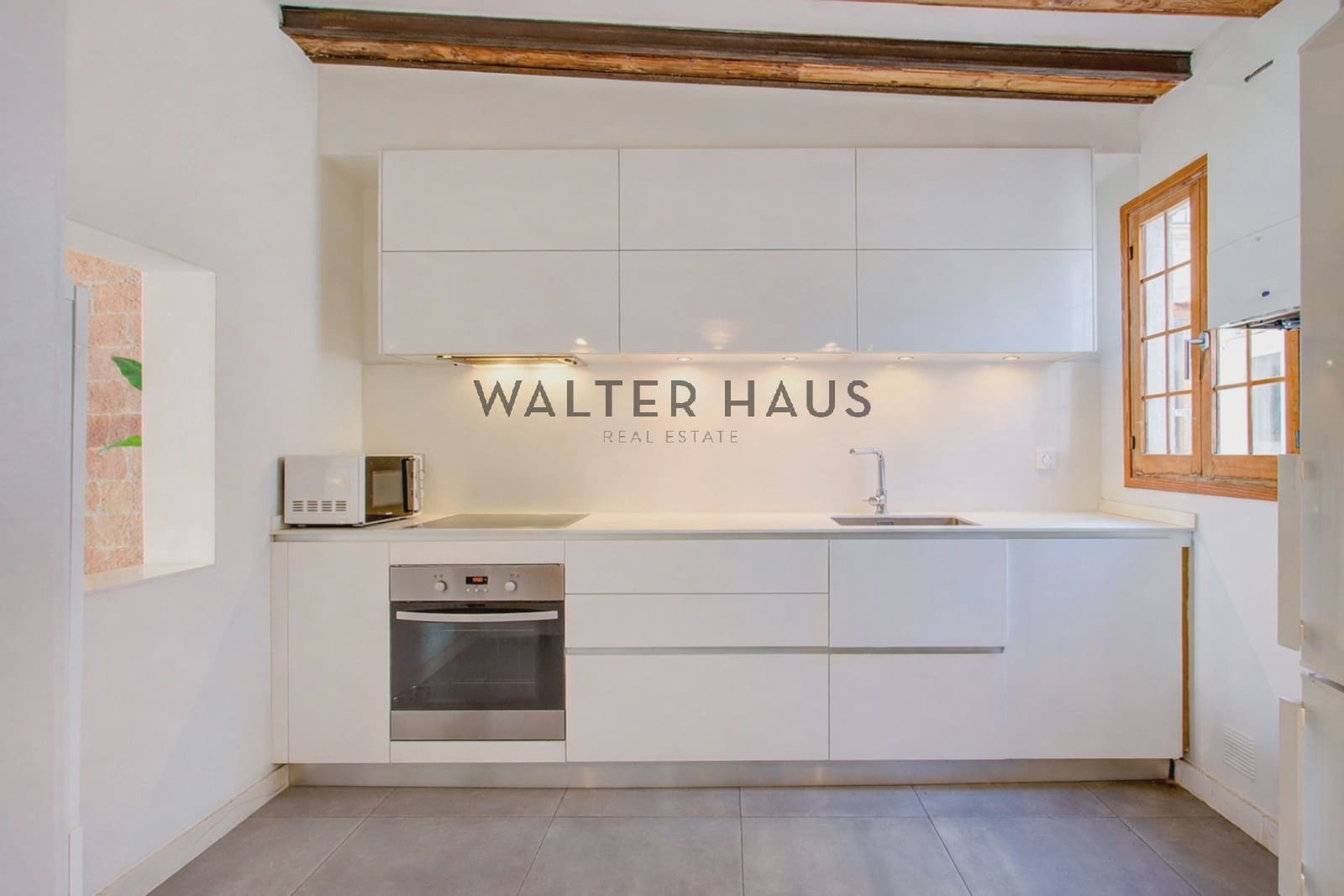 4 bedroom Flat for sale in Barcelona city - € 725,000 (Ref: 9697771)