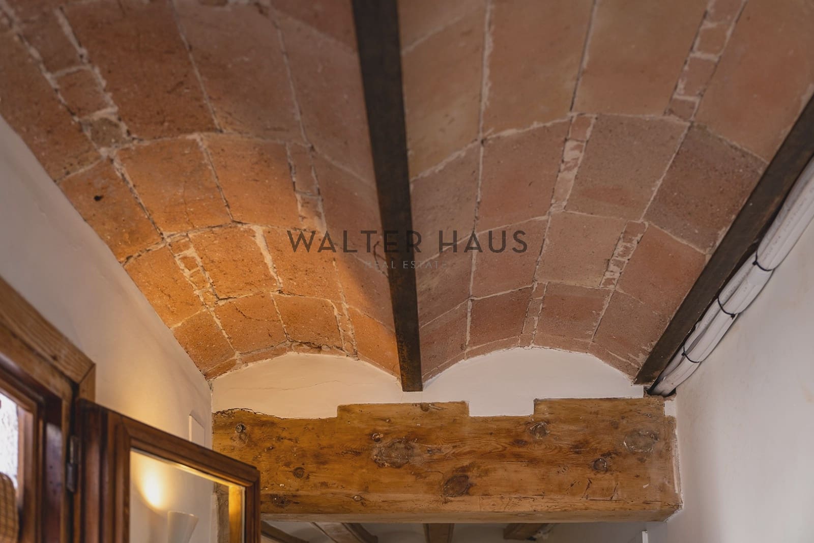 4 bedroom Flat for sale in Barcelona city - € 725,000 (Ref: 9697771)