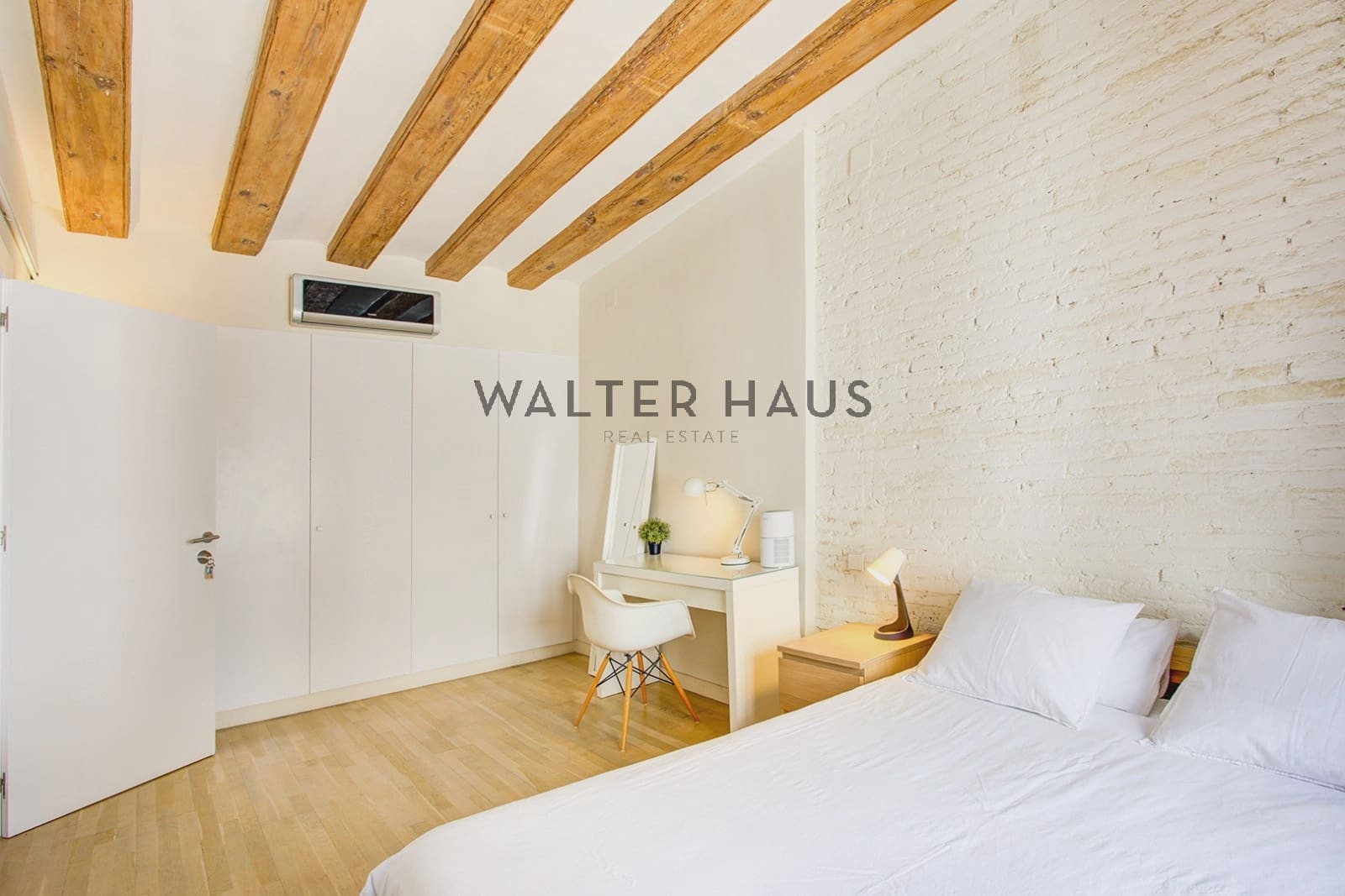 4 bedroom Flat for sale in Barcelona city - € 725,000 (Ref: 9697771)