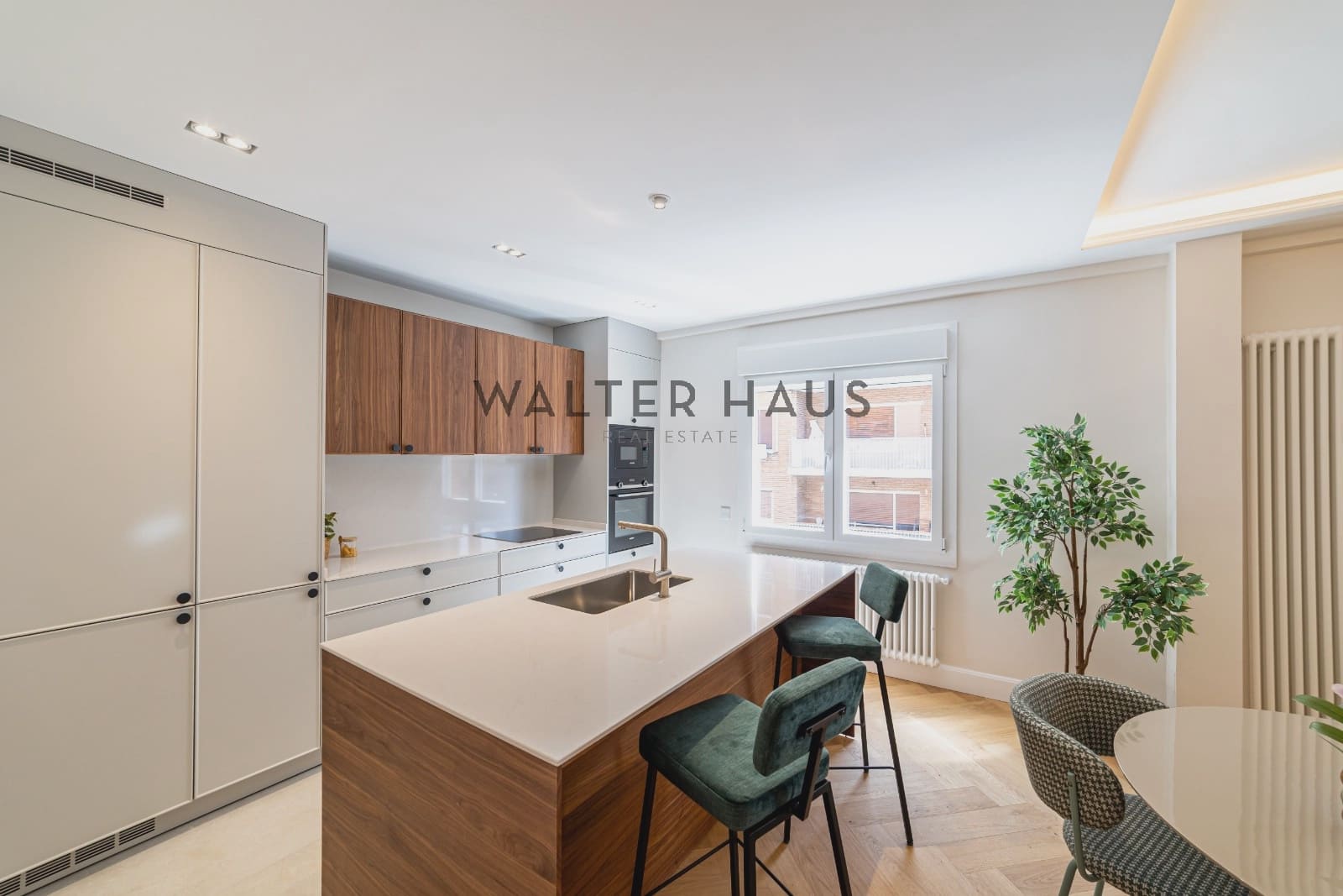 3 sovrum Lägenhet till salu i Madrid stad - 1 120 000 € (Ref: 9697846)
