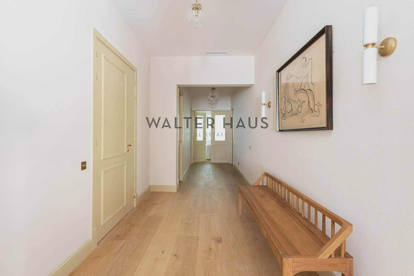 3 bedroom Flat for sale in Barcelona city - € 2,200,000 (Ref: 9697847)